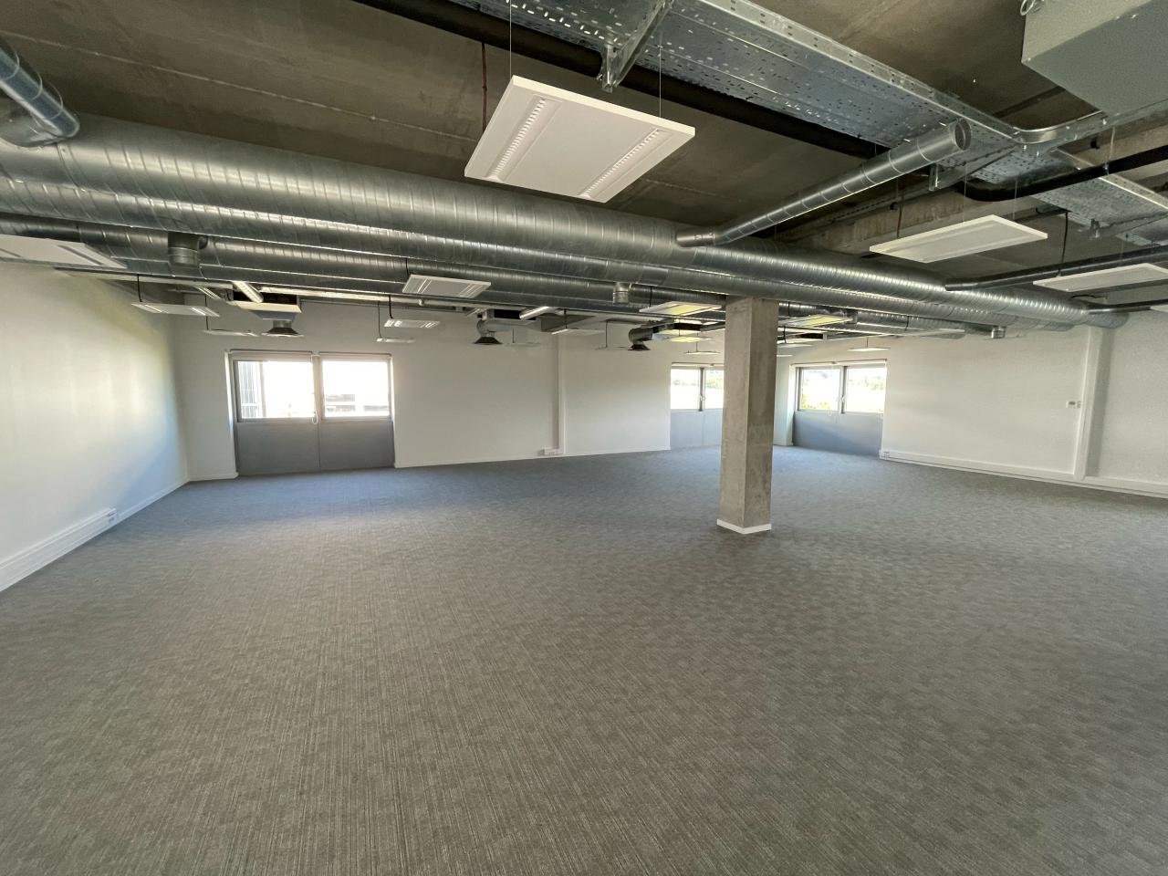 Bureau Motte-Servolex 916m² Location bureau Motte-Servolex Savoie OLBUR2420225 3